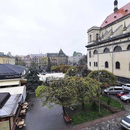 Voyager Hostel Lviv Exterior foto